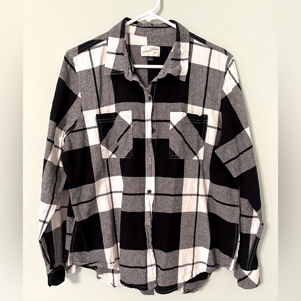 Black and White Plaid Button-Up Shirt